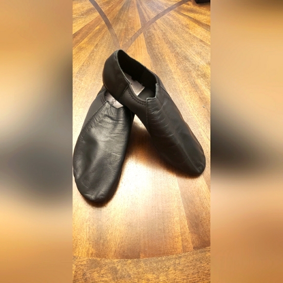 Jazz Leather Shoe with Arch Hugging Neoprene - JZ43 Black Adult Size 12.5M - Picture 1 of 8